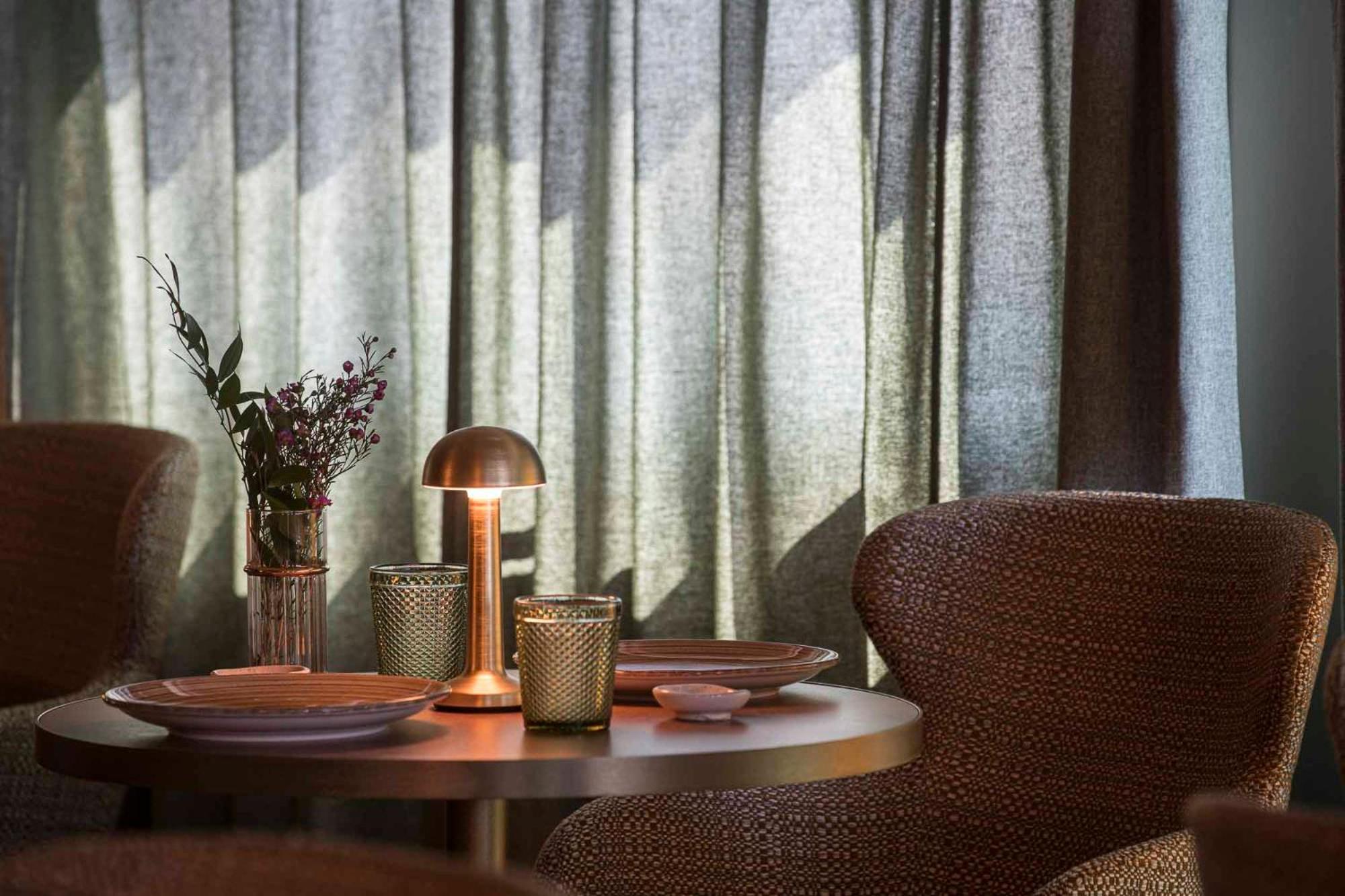 Columbus Urban Resort Φλωρεντία Εξωτερικό φωτογραφία Bellhop lamp