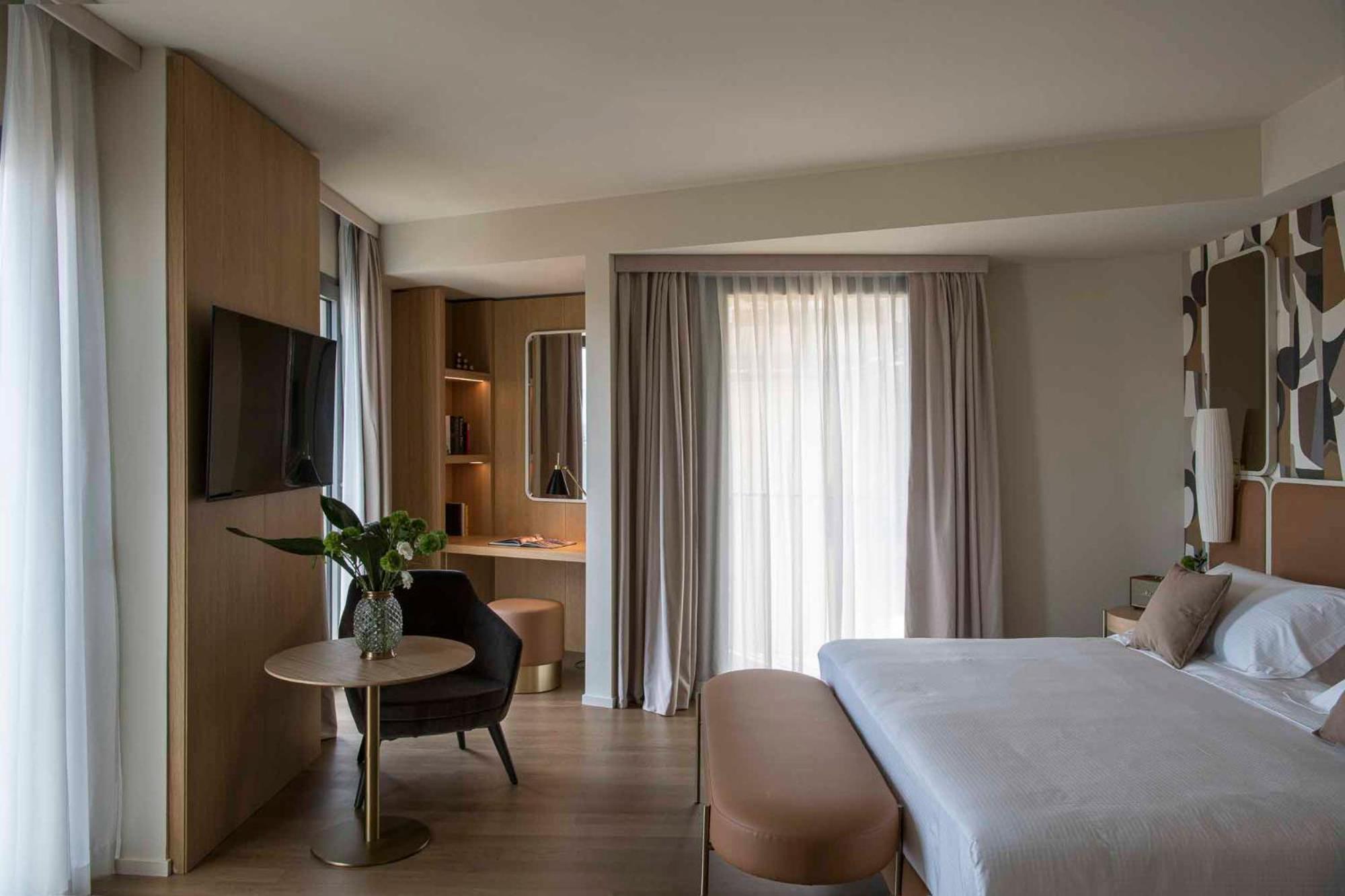 Columbus Urban Resort Φλωρεντία Εξωτερικό φωτογραφία Deluxe room